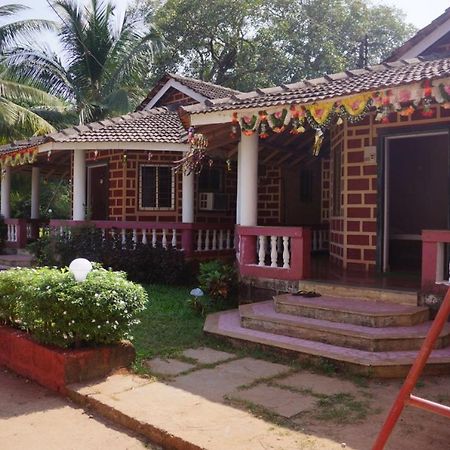 Yash Garden Residency Ganpatipule Exterior foto