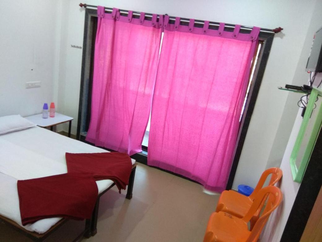 Yash Garden Residency Ganpatipule Exterior foto